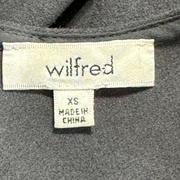 WILFRED A Line Shift Mini Dress Gray Pockets sz XS Aritzia Faux Suede Trompette - Picture 5 of 8